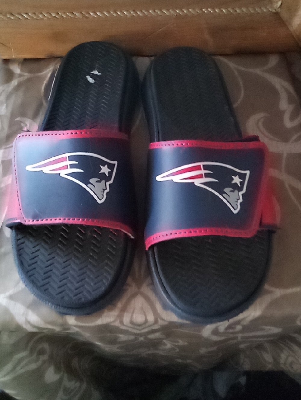 New England Patriots Slide Sandals - Navy & Red / Size 8